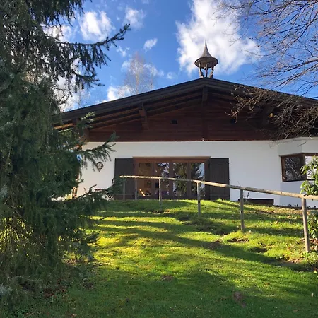 Prázdninový dům Haus Am Berg *