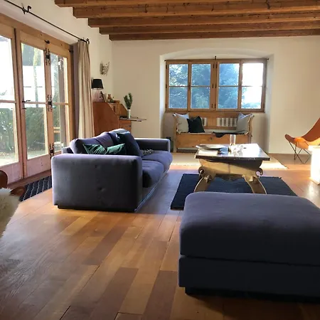 Haus Am Berg Semesterbostad Kitzbühel