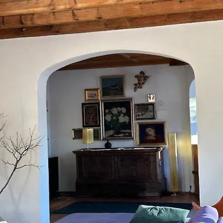 Haus Am Berg Semesterbostad *