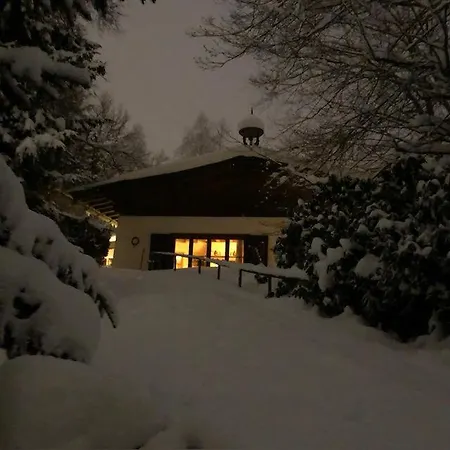 Haus Am Berg * キッツビュール